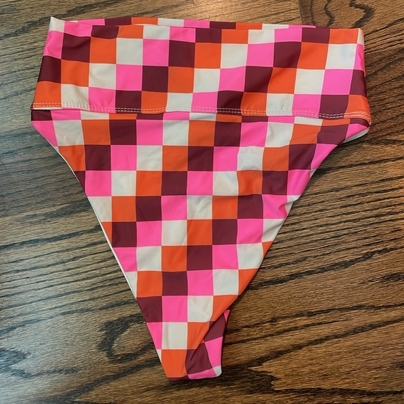 Beach Riot Checkered Highwaisted Bottom - Picture 2 of 4
